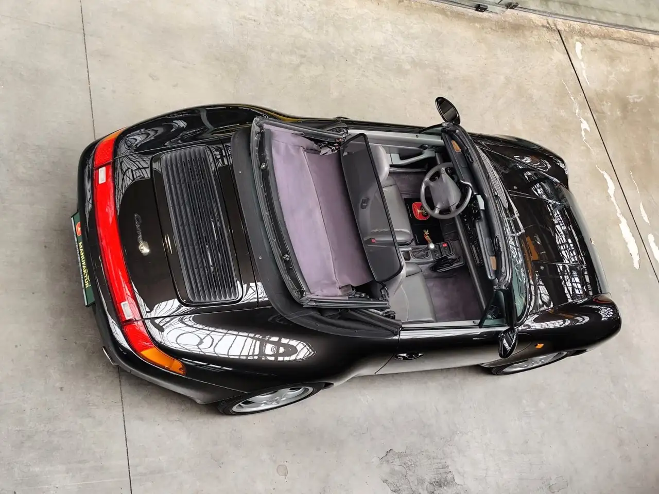 Porsche 993 Carrera Cabriolet BRD 1.Hand, foto 7