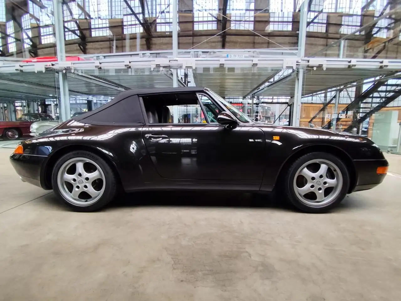 Porsche 993 Carrera Cabriolet BRD 1.Hand, foto 3