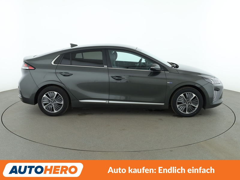 Hyundai IONIQ 1.6 Hybrid Style Aut.*NAVI*ACC*LED*CAM*SHZ*LHZ* — photo 7