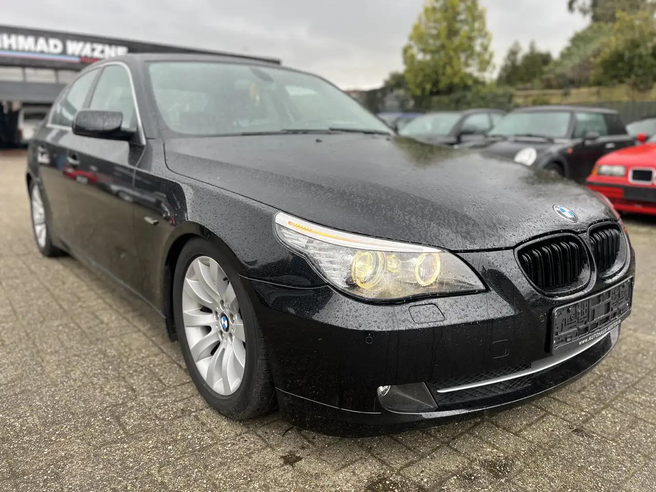 BMW 523