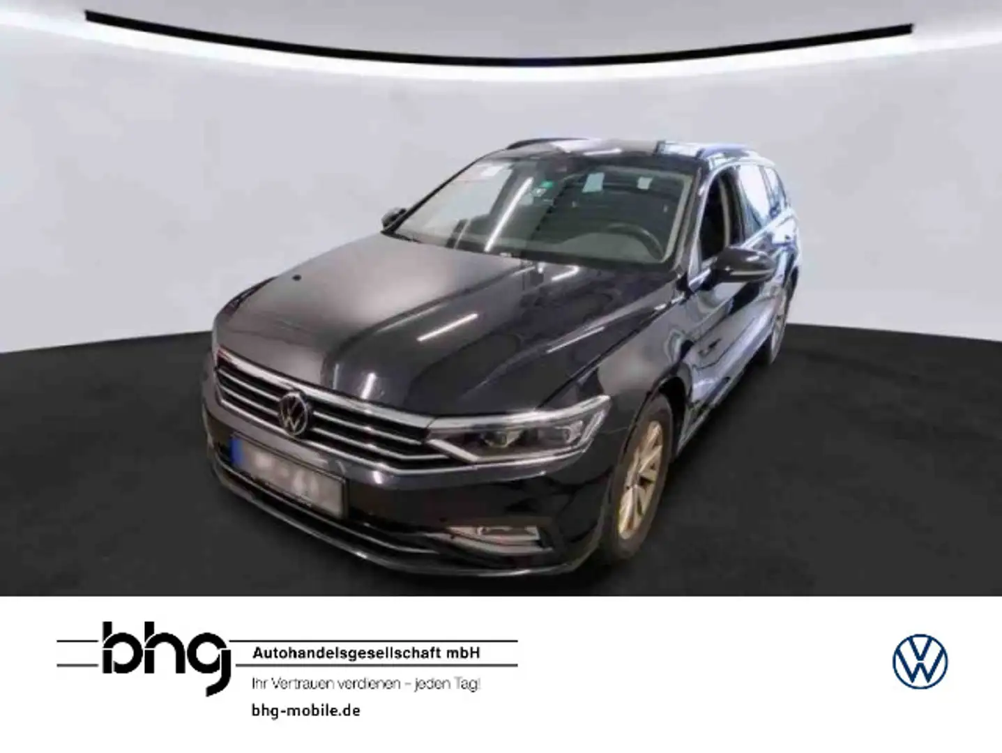 Volkswagen Passat Variant 2.0 TDI DSG Navi AHK Pano IQ.Ligh Schwarz - 1