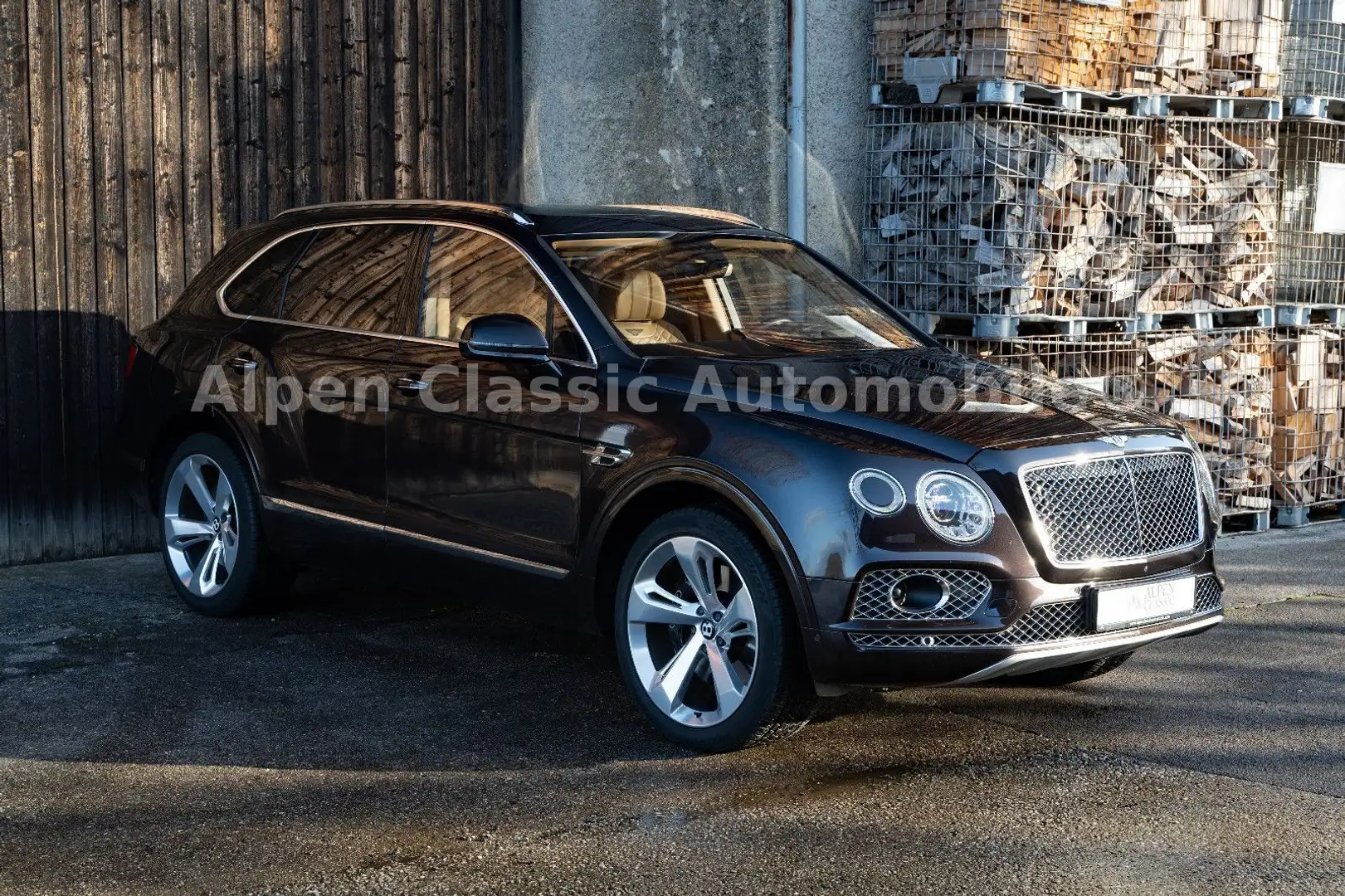 Bentley Bentayga W12 Standheizung Head-Up ACC 22" AHK smeđa - 1