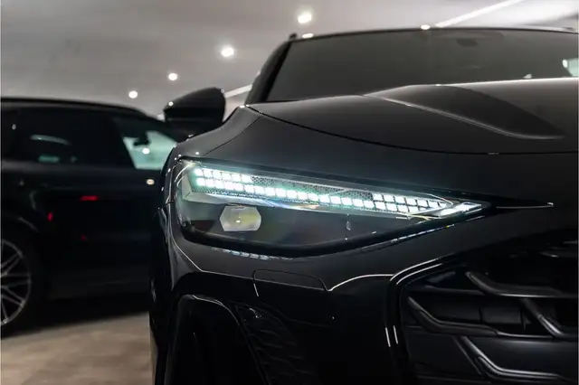 Audi A6 view 9