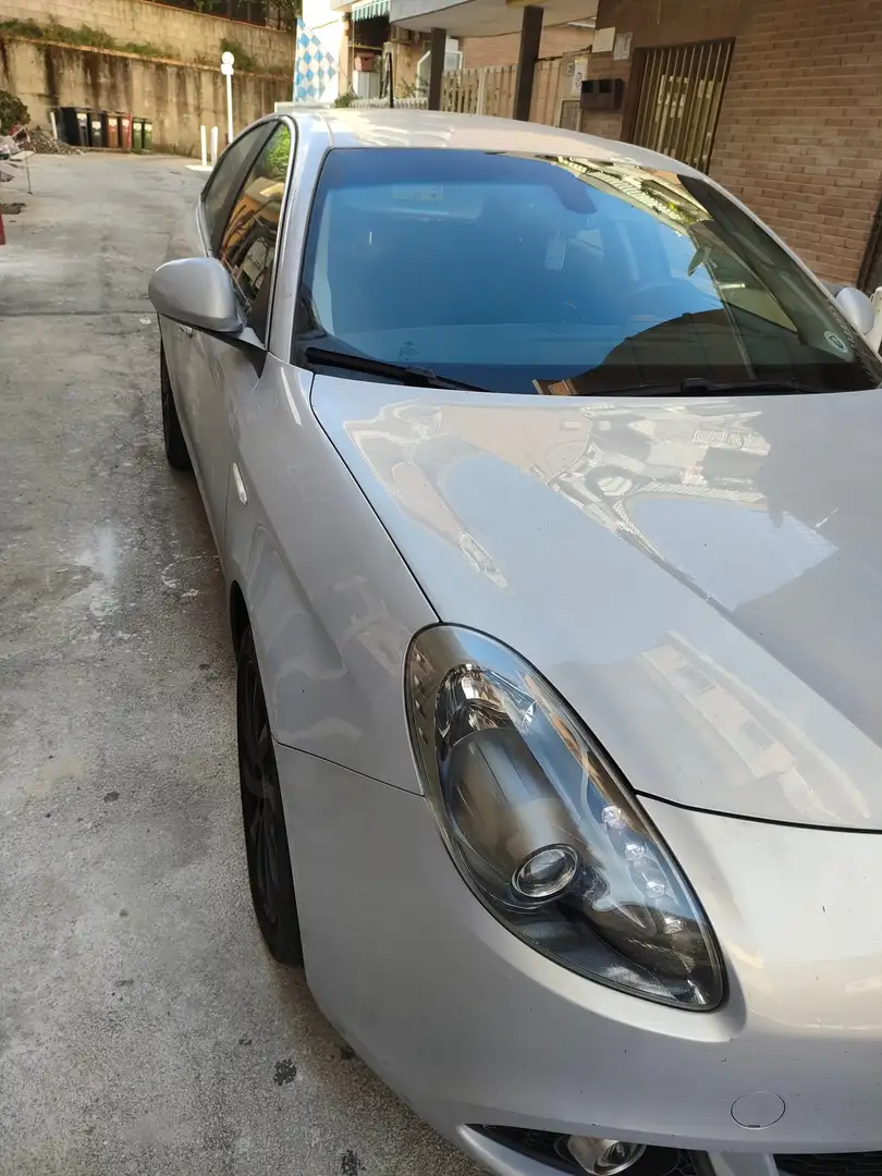 Alfa Romeo Giulietta Giulietta III 2010 1.6 jtdm Distinctive 120cv Argento - 1