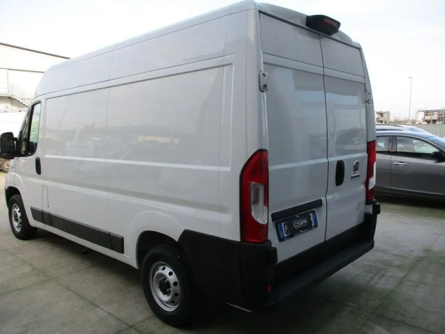 Fiat Ducato 35 2.3 MJT 140CV L2H2 Furgone Bianco - 2