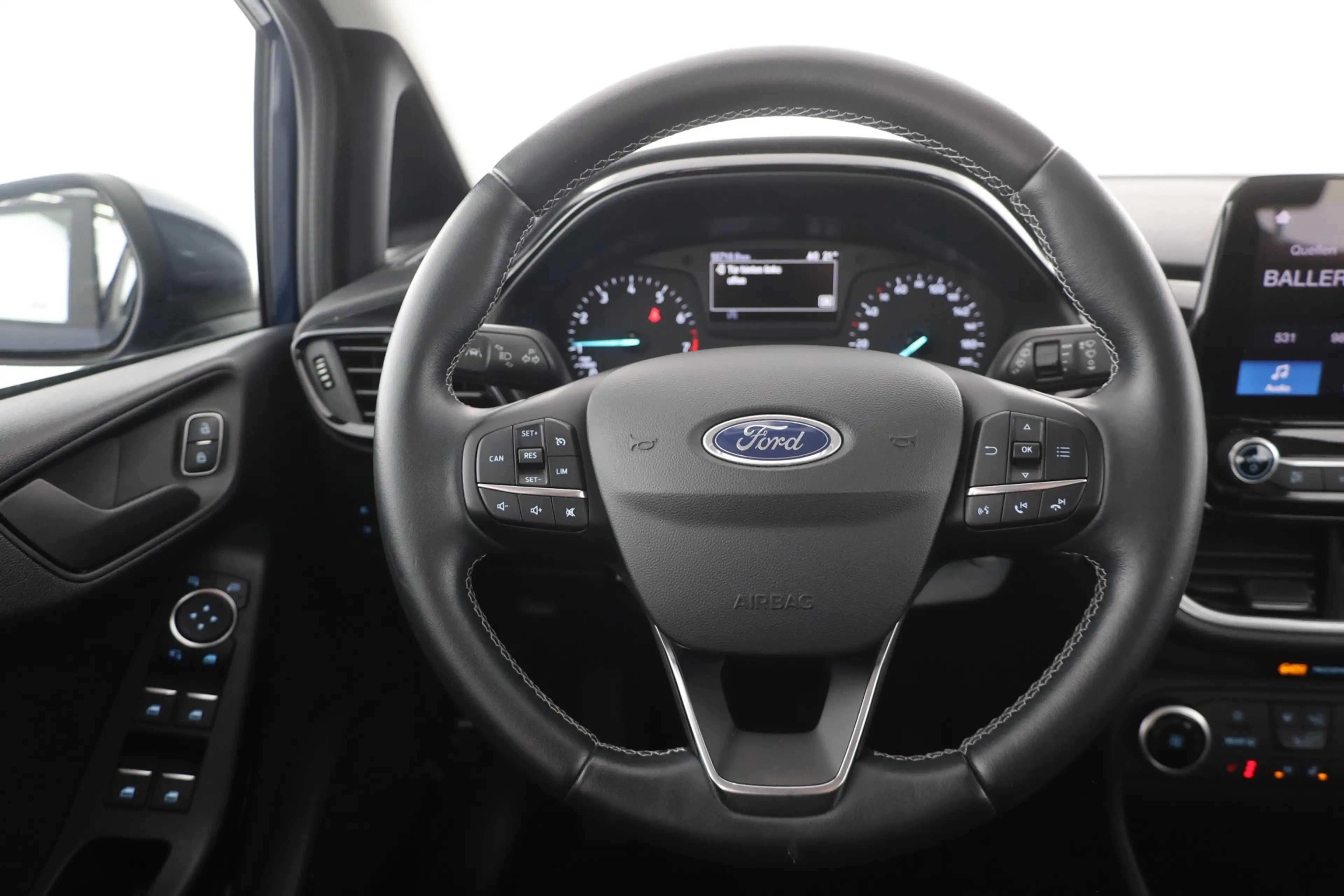 Ford Fiesta 1.0 EB Cool & Connect LED Android Apple — photo 14