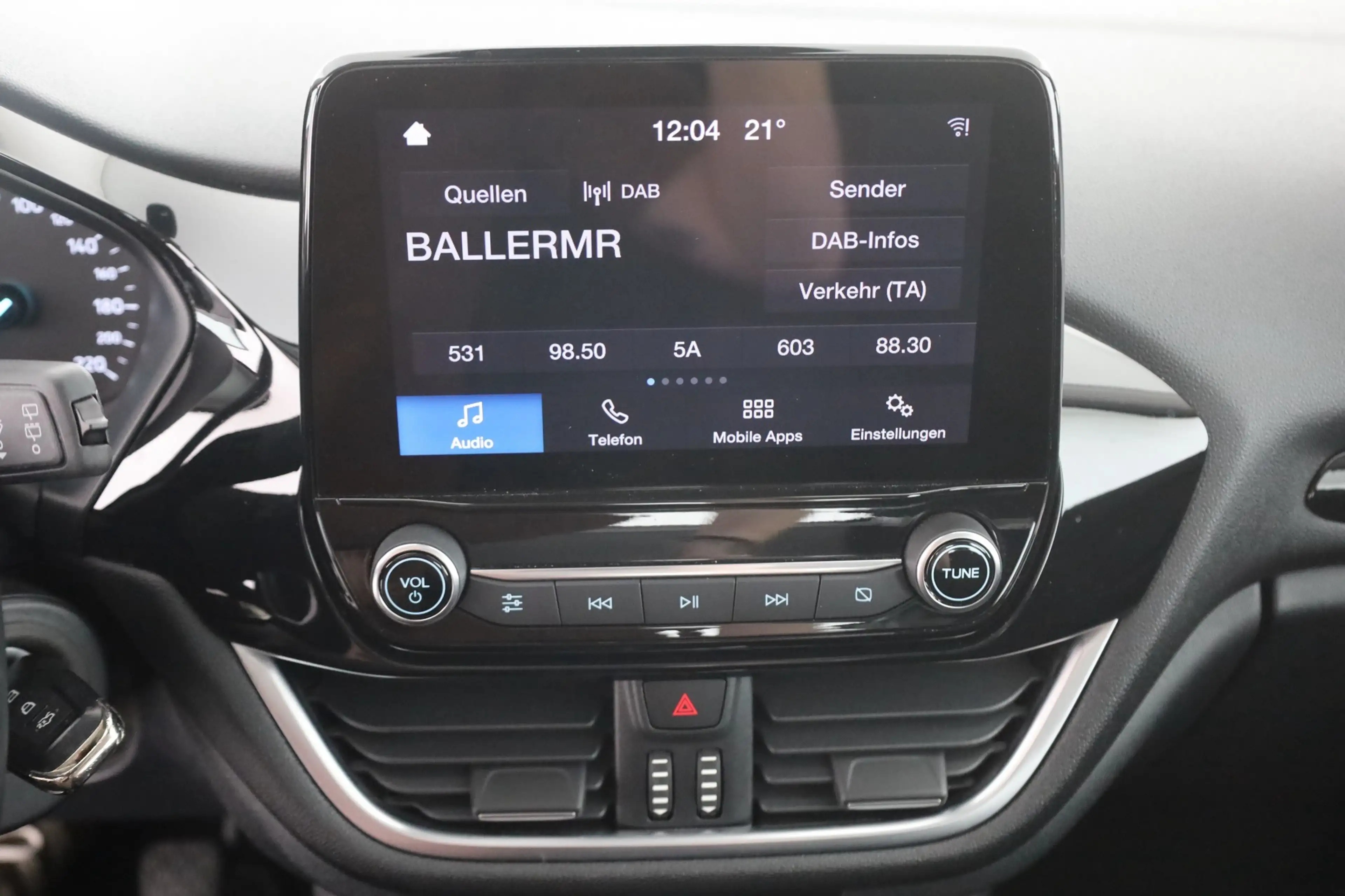 Ford Fiesta 1.0 EB Cool & Connect LED Android Apple — photo 11