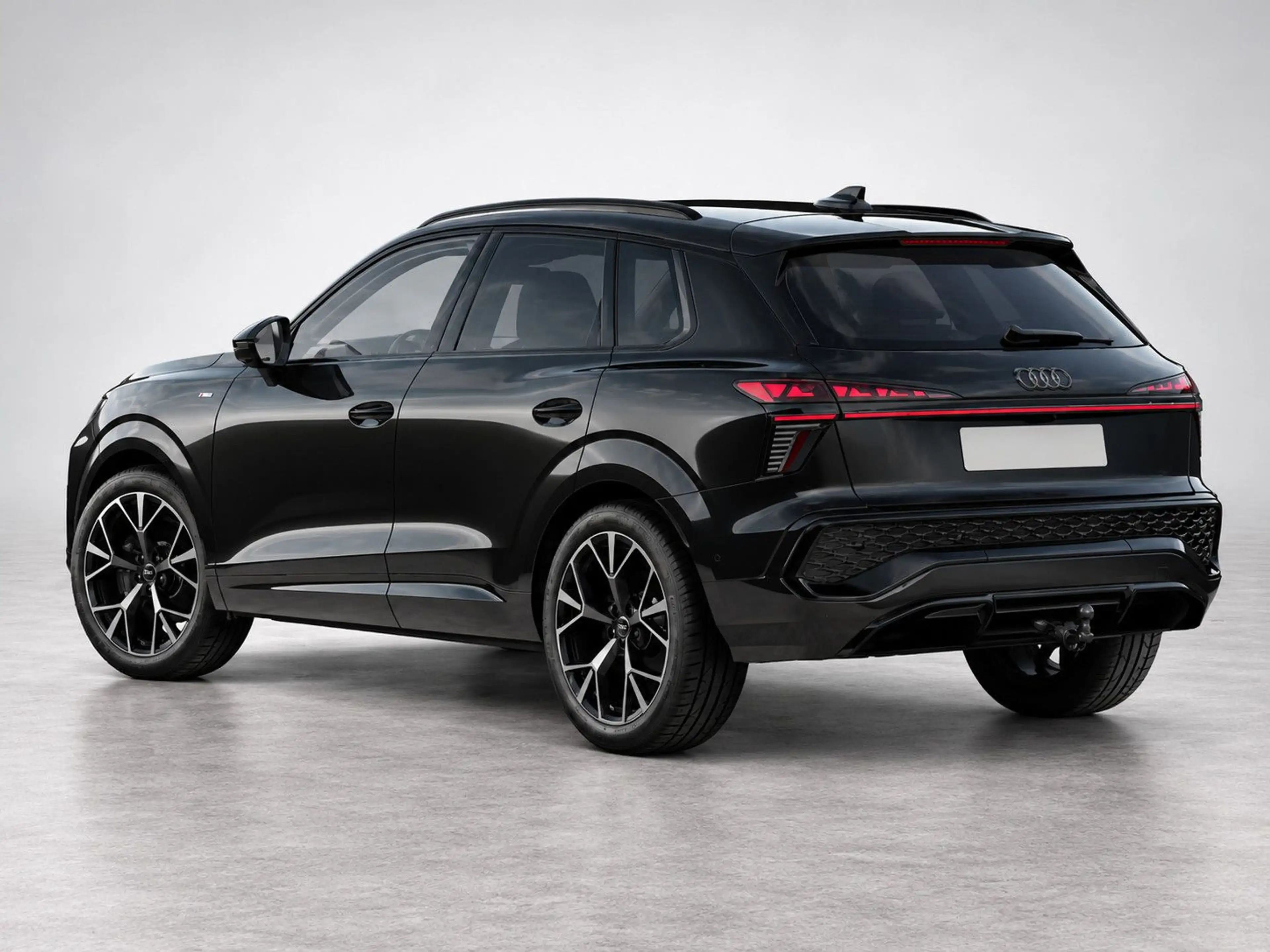 Audi Q3 TFSI quattro S line Pano AHK Standheiz OLED — photo 3
