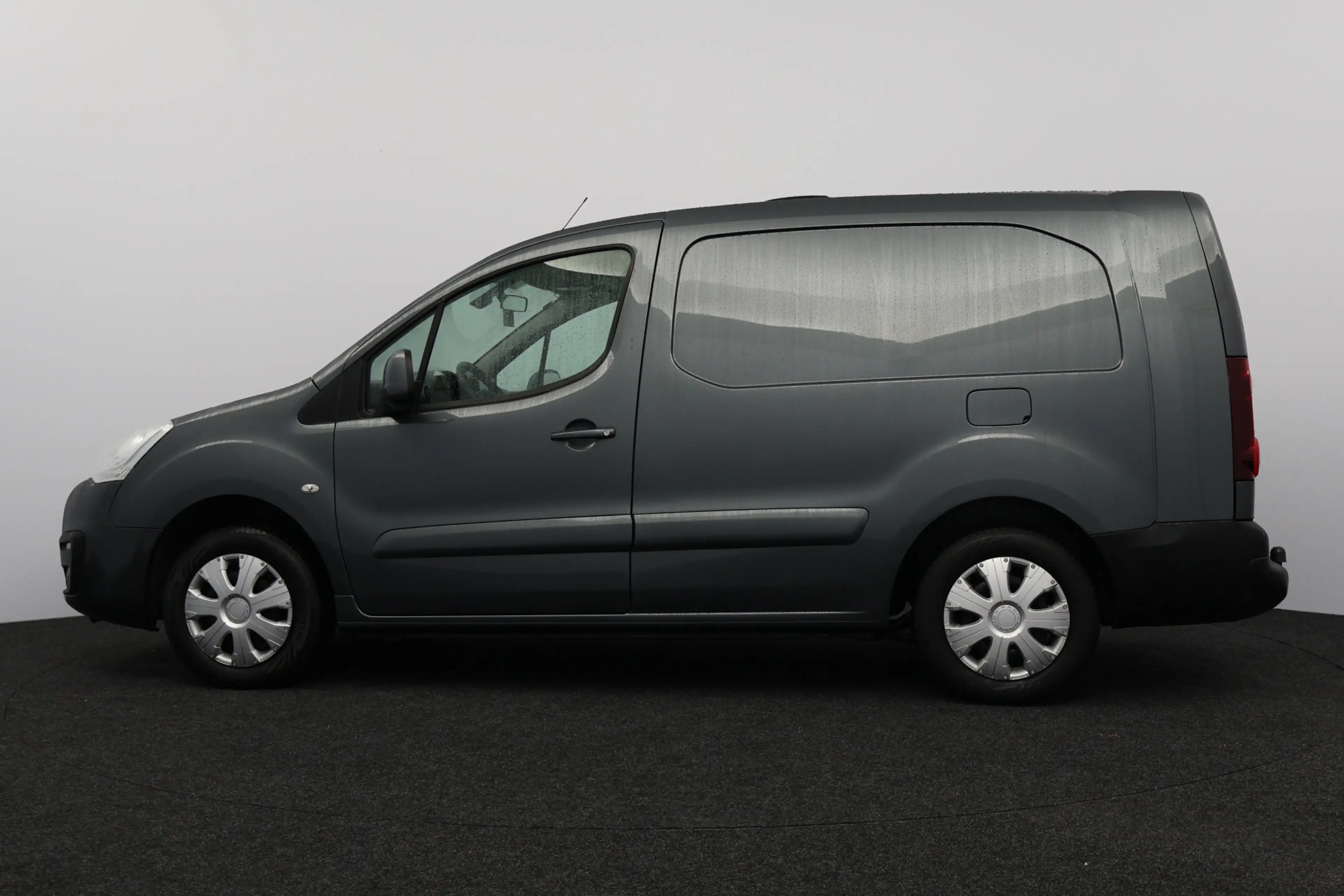 Peugeot Partner 122 1.6 BlueHDi 100 L2 Premium Pack S&S/ Zij-Schui — photo 5