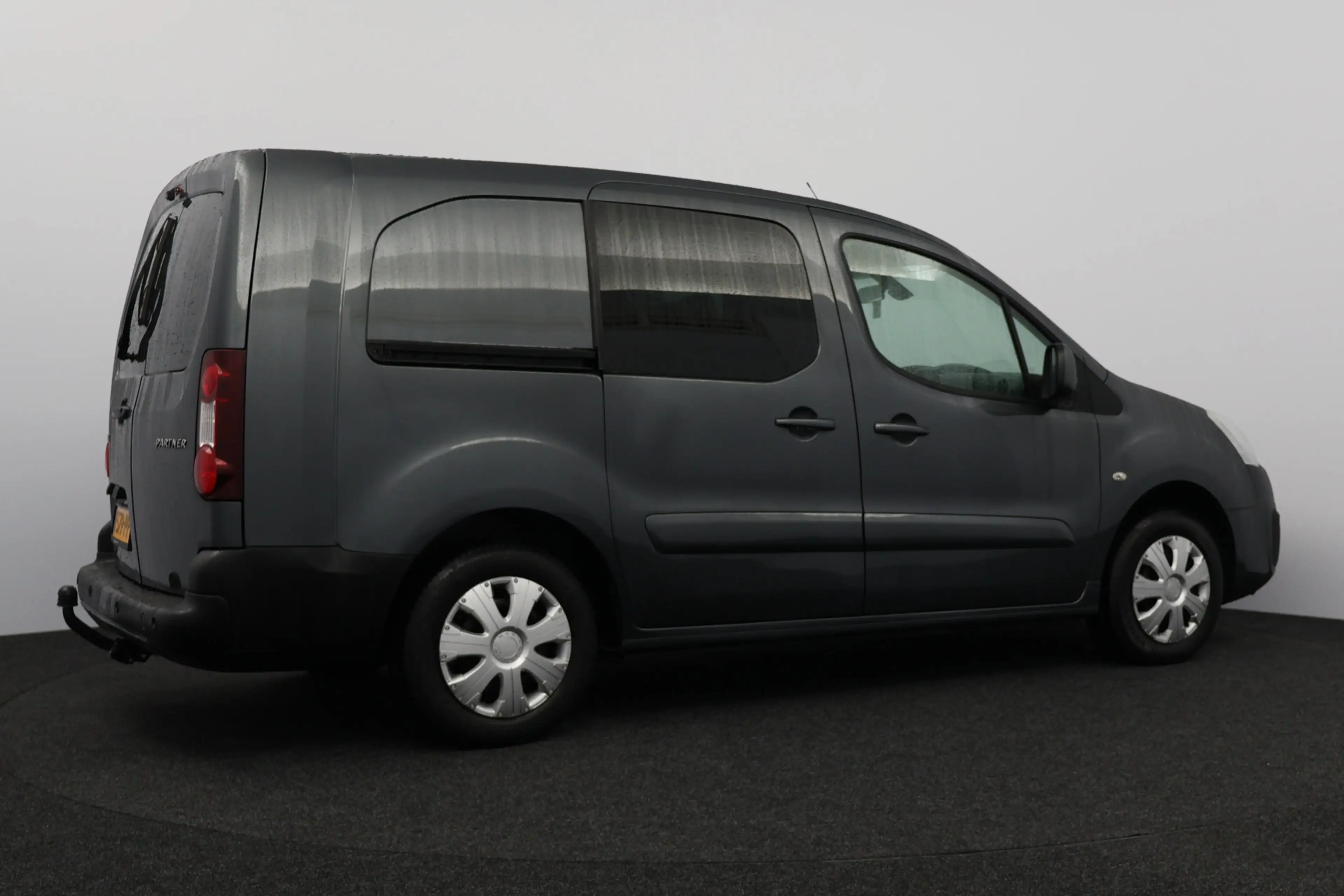 Peugeot Partner 122 1.6 BlueHDi 100 L2 Premium Pack S&S/ Zij-Schui — photo 10