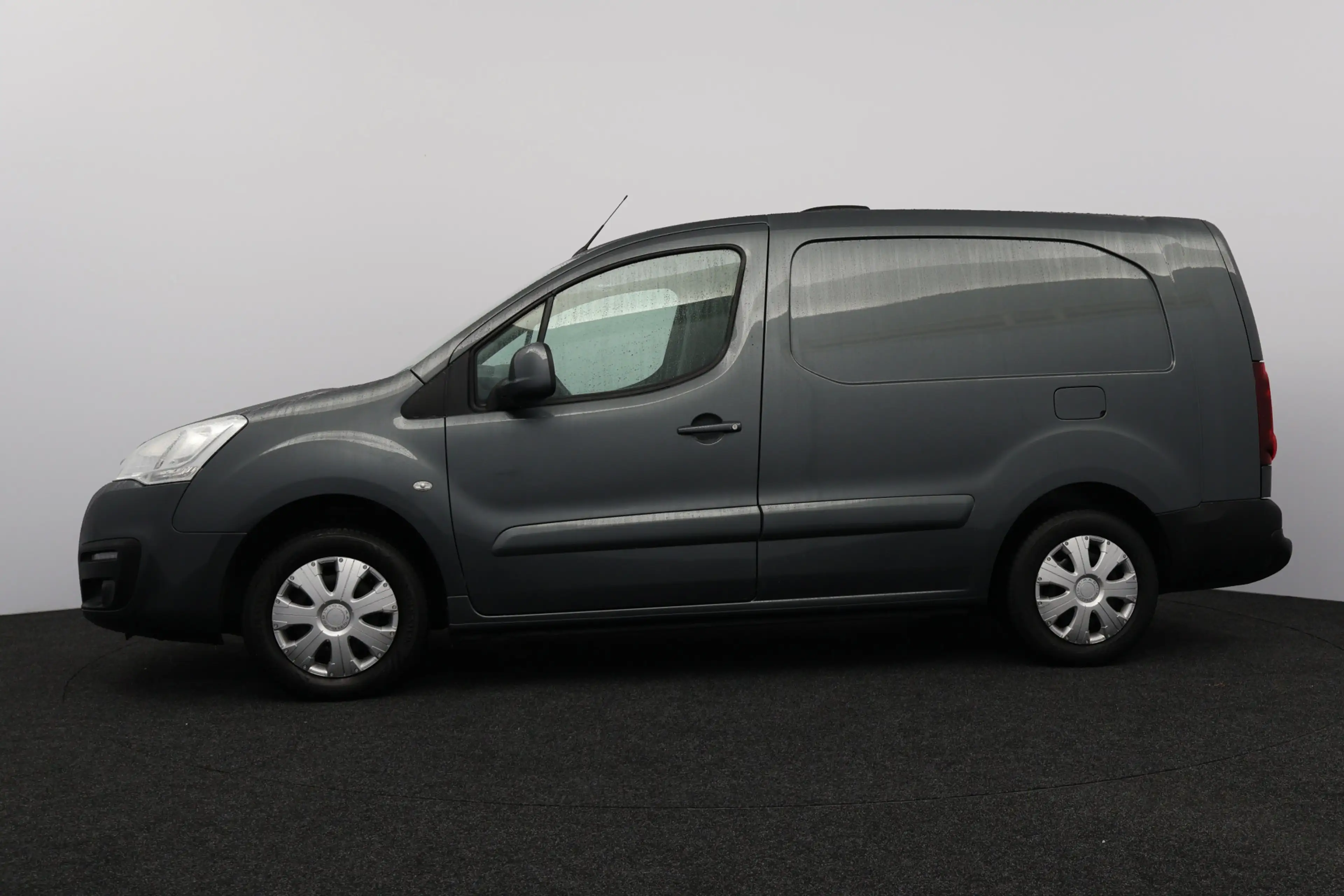 Peugeot Partner 122 1.6 BlueHDi 100 L2 Premium Pack S&S/ Zij-Schui — photo 4