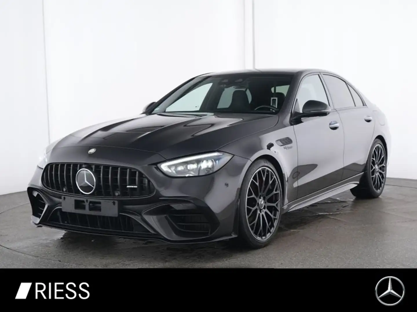 Mercedes-Benz C 63 AMG S E Aero Night Distr Pano Perf Sitzklima Grau - 1