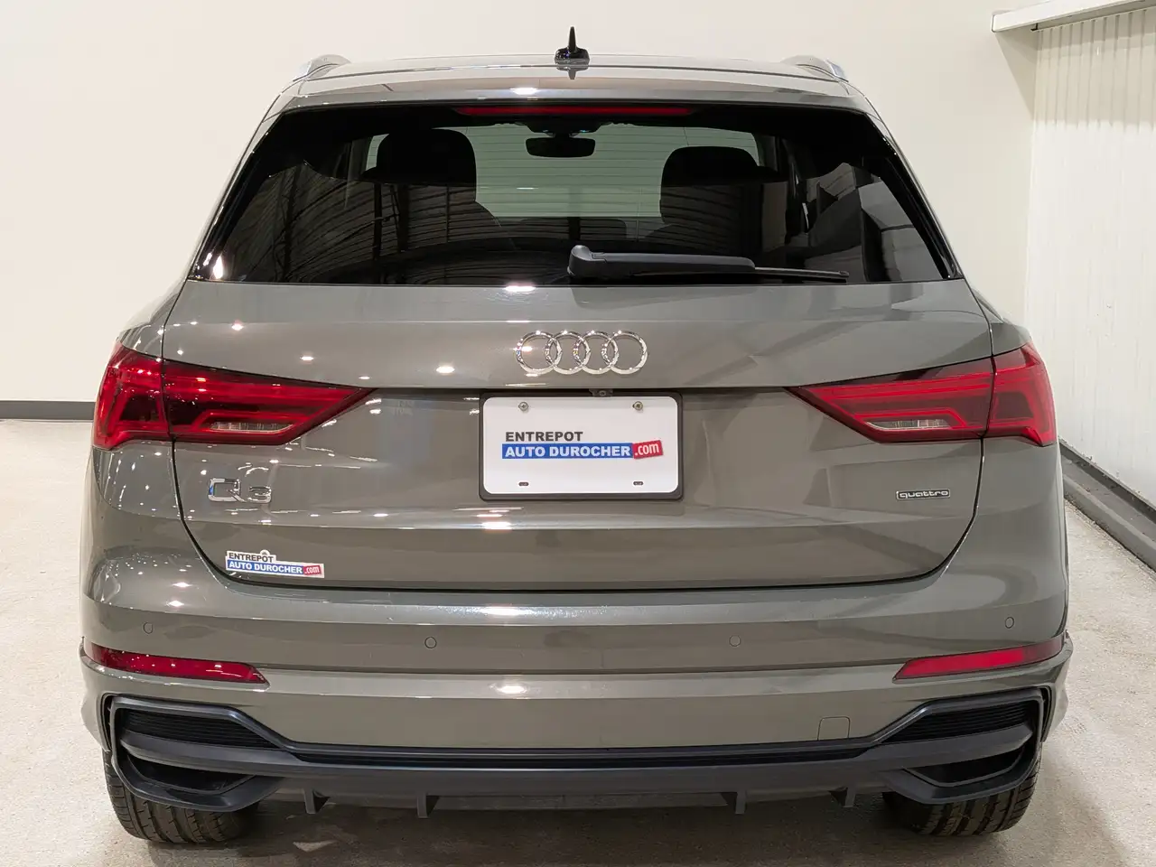 Audi Q3 снимка Audi Q3