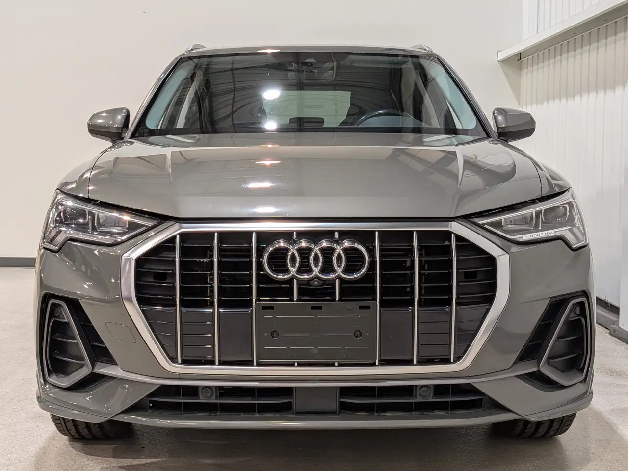 Audi Q3 снимка Audi Q3