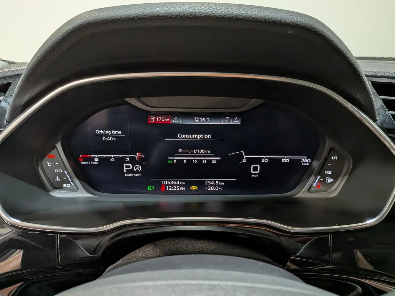 Audi Q3 снимка Audi Q3