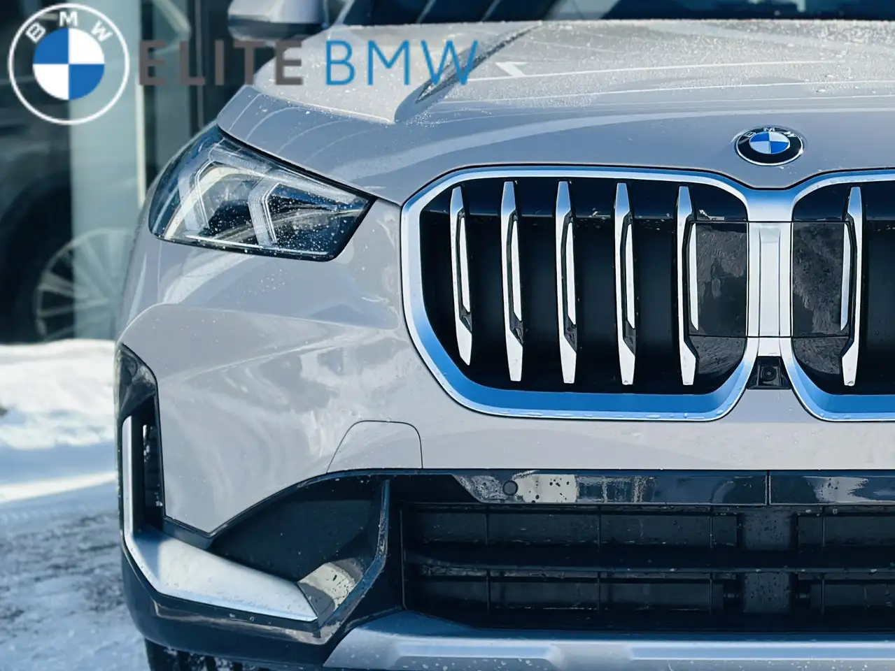 BMW X1 photo BMW X1