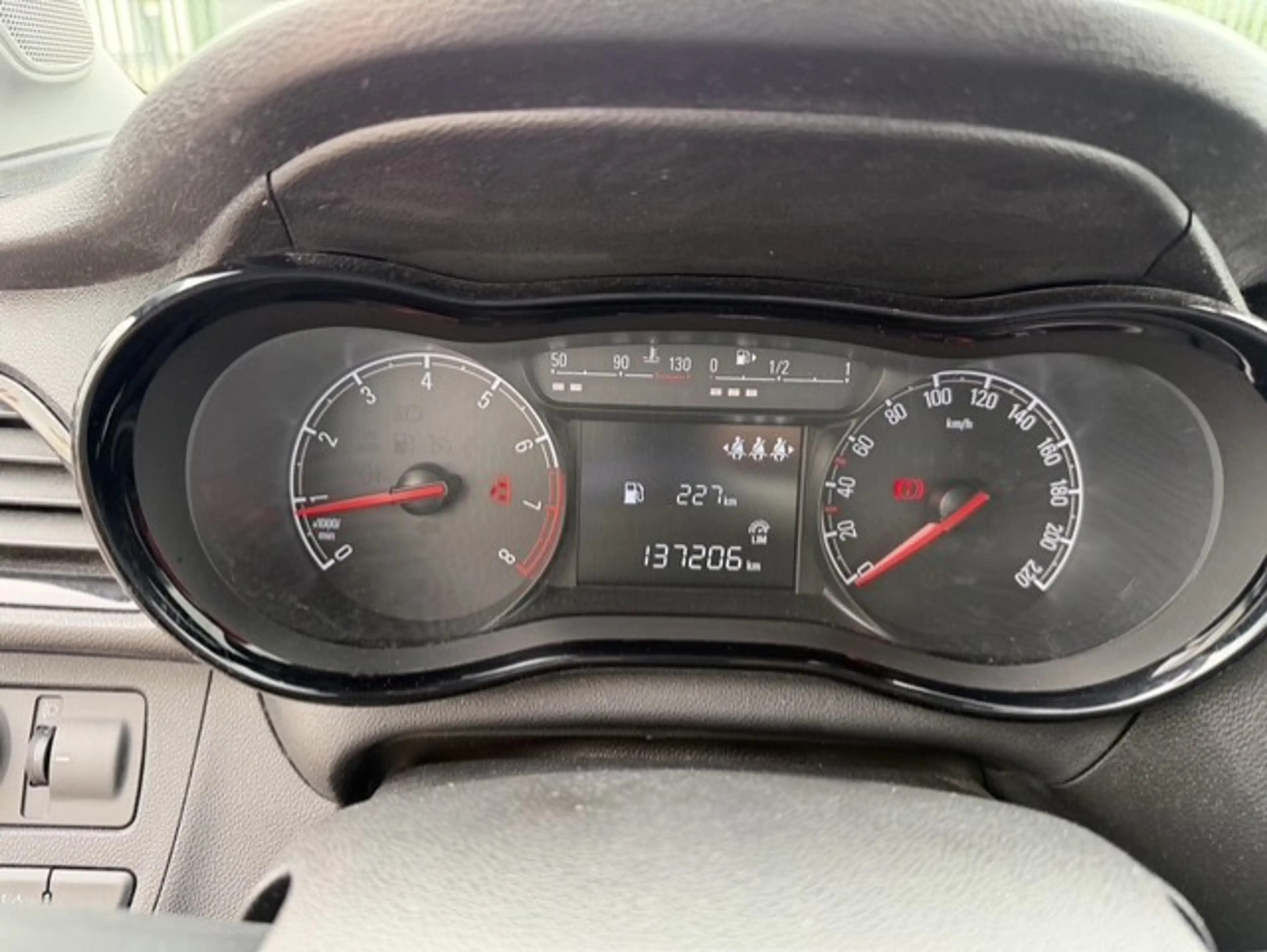 Opel Karl 1.0 ecoFLEX Edition — photo 9