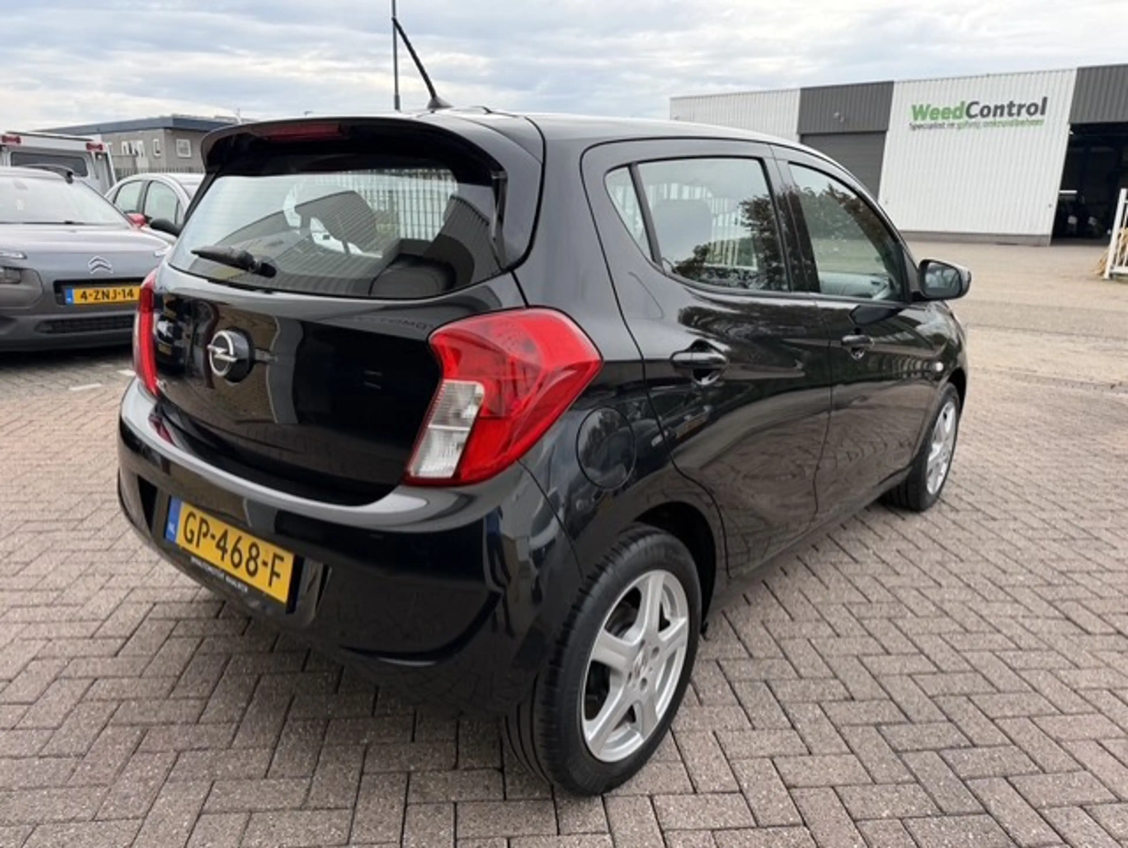 Opel Karl 1.0 ecoFLEX Edition — photo 21