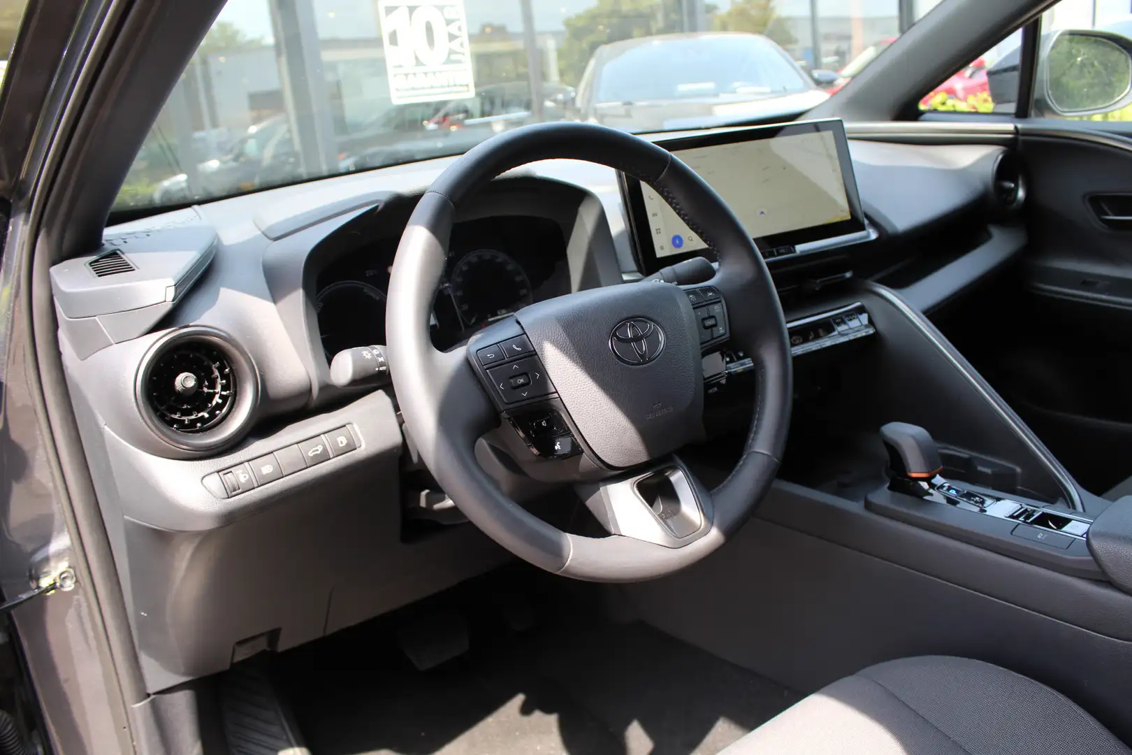 Toyota C-HR 1.8 Hybrid 140 First Edition Limited | Rijklaar | Grau - 2