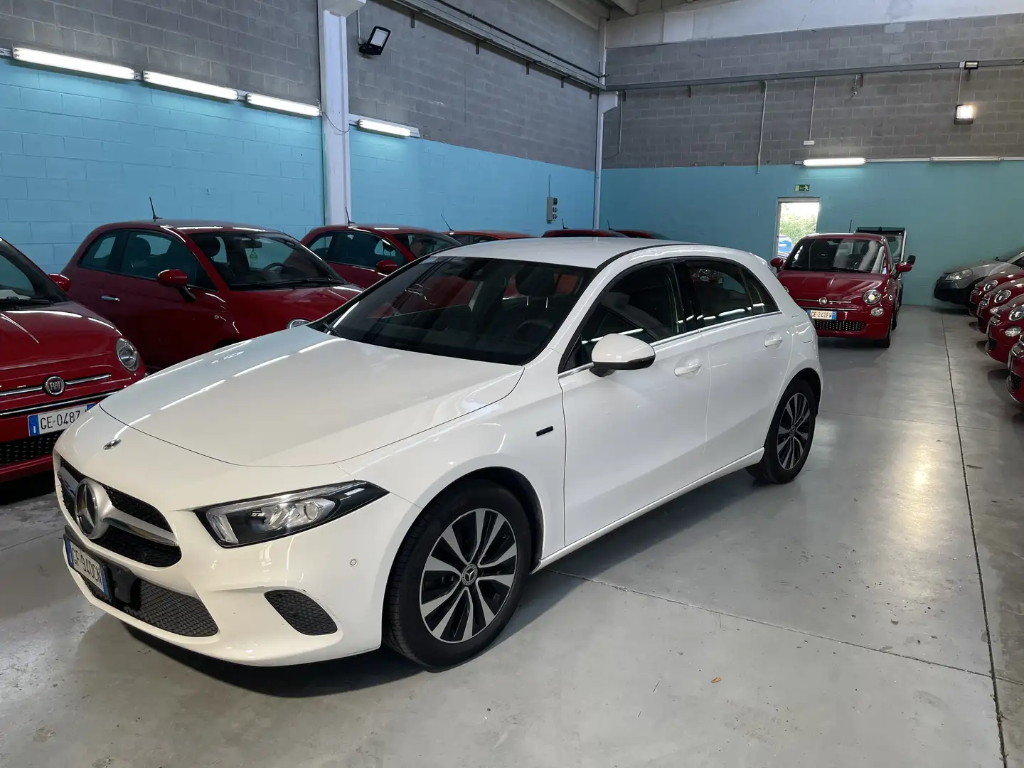 Mercedes-Benz A 250 A 250 e phev (eq-power) Business auto Blanc - 1