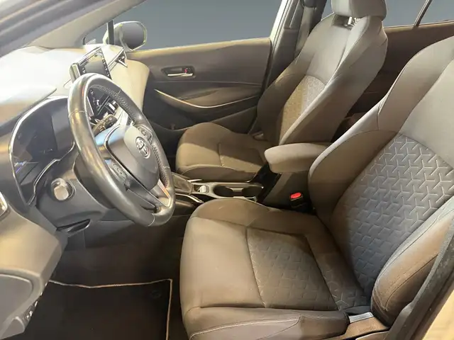 Toyota Corolla view 8