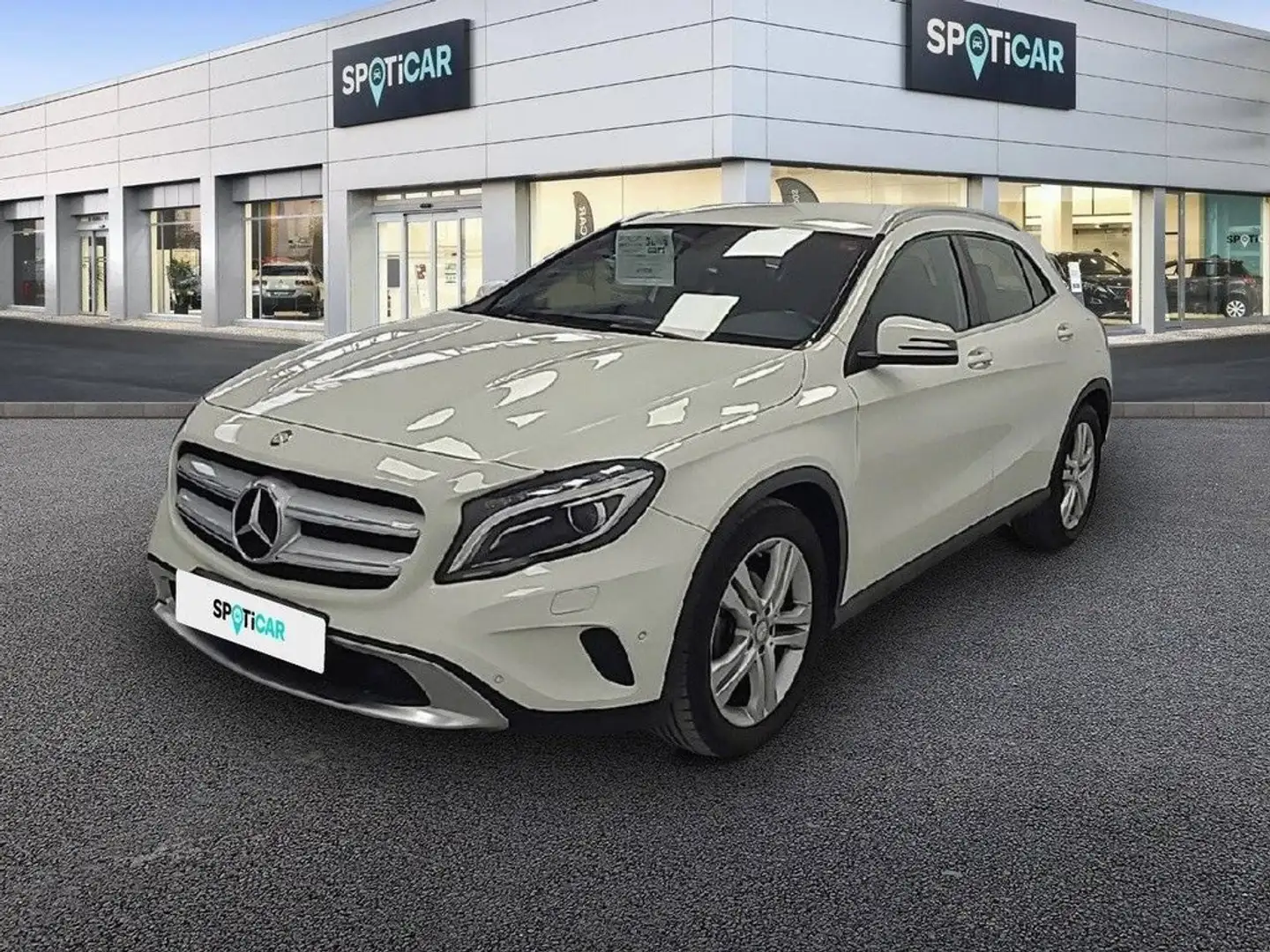 Mercedes-Benz GLA 200 d - Blanc - 1