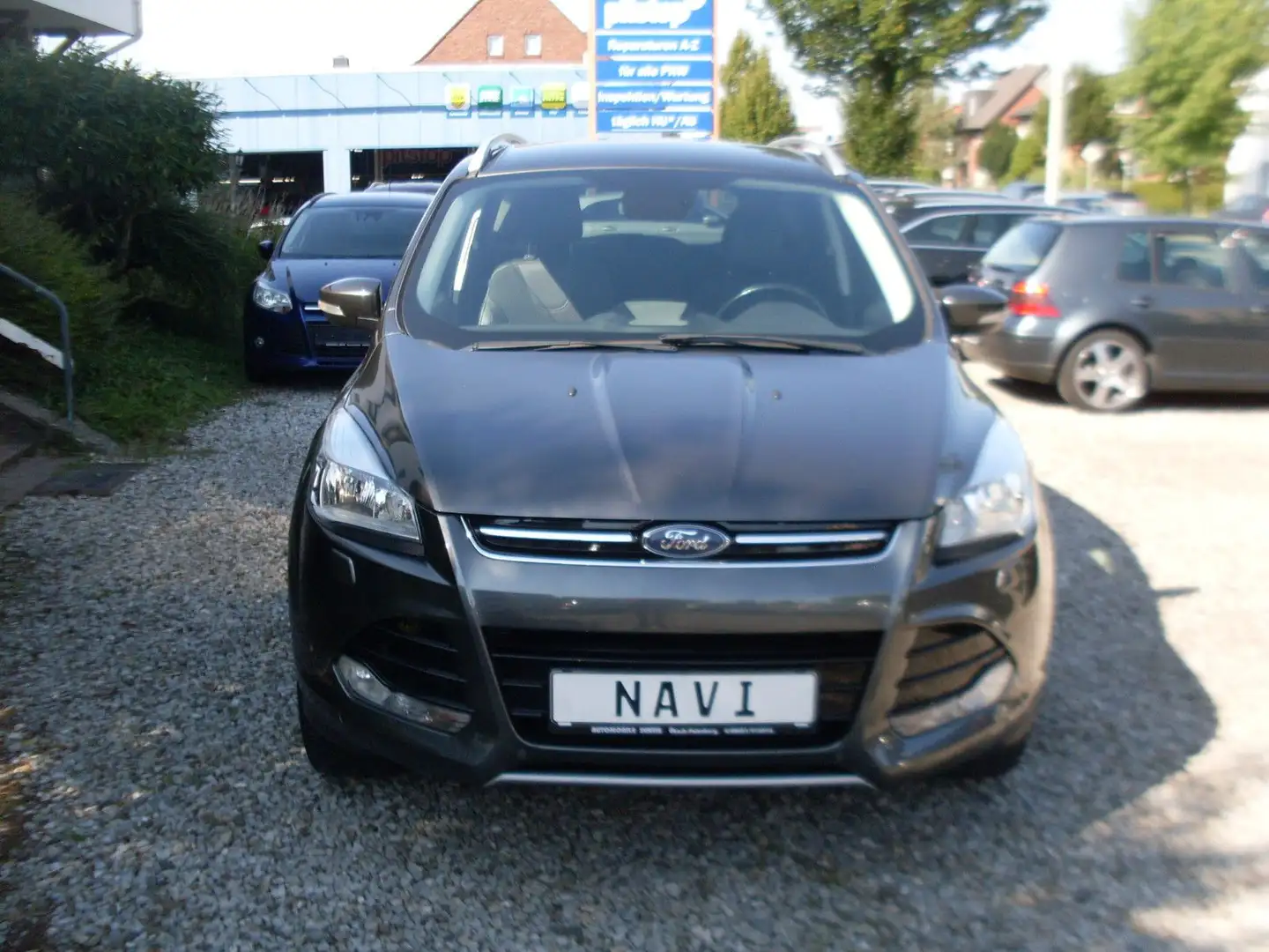 Ford Kuga Titanium Grijs - 1