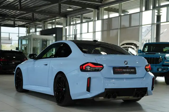 BMW M2 view 10
