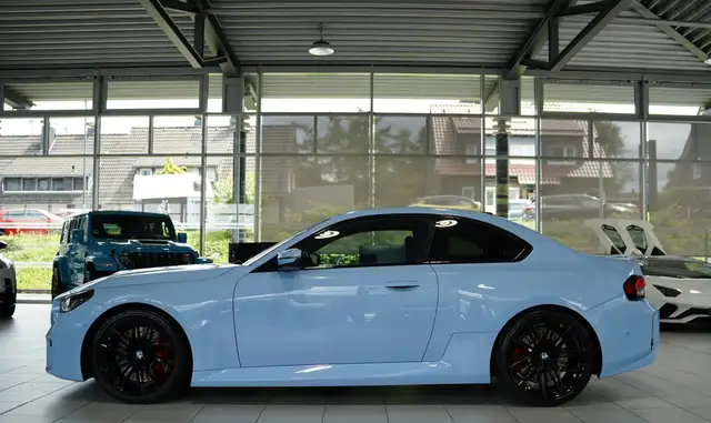 BMW M2 view 11