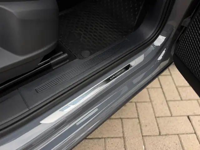 Volkswagen Caddy view 13