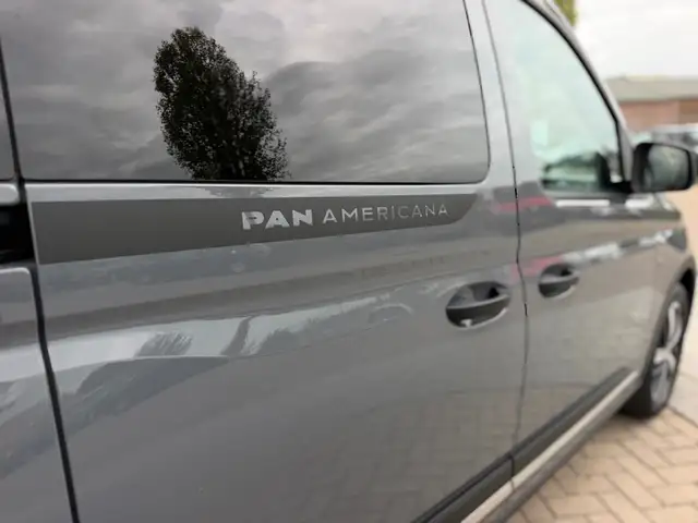 Volkswagen Caddy view 7