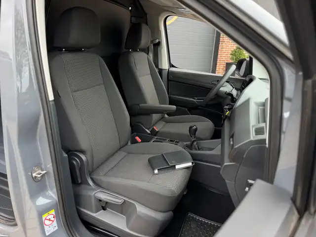 Volkswagen Caddy view 10