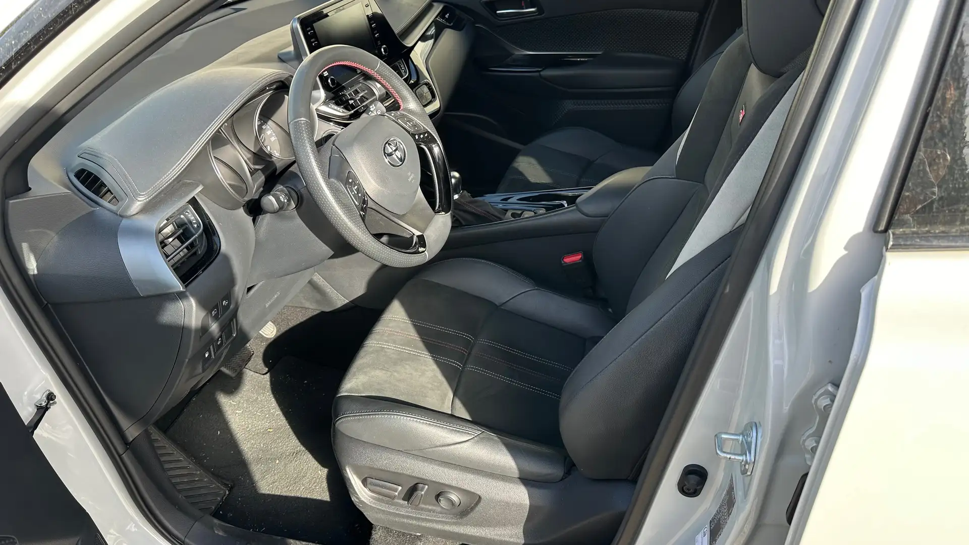Toyota C-HR C-HR 180H GR Sport GR Sport Gris - 2