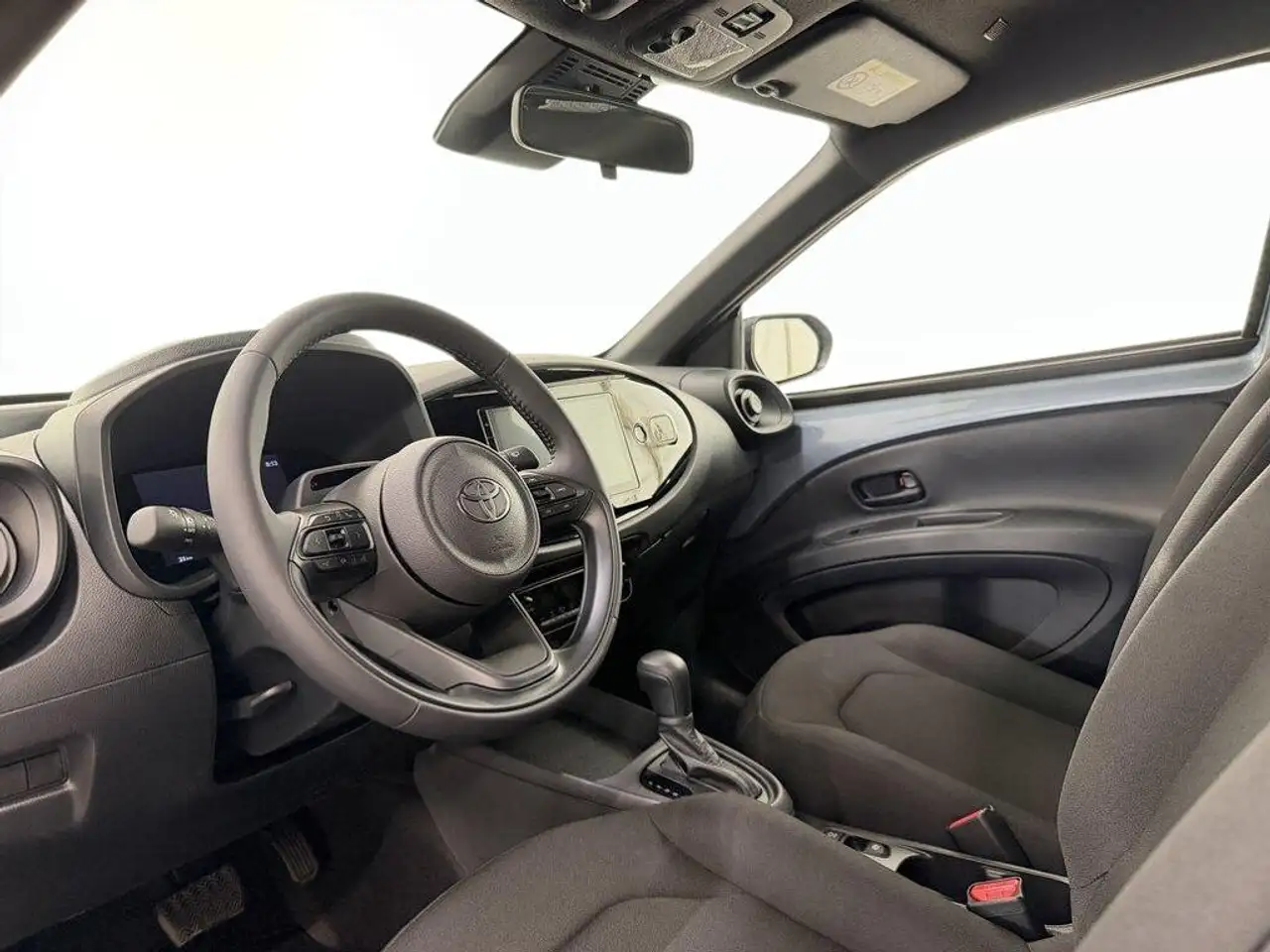 Toyota Aygo X 2026 — фото 10
