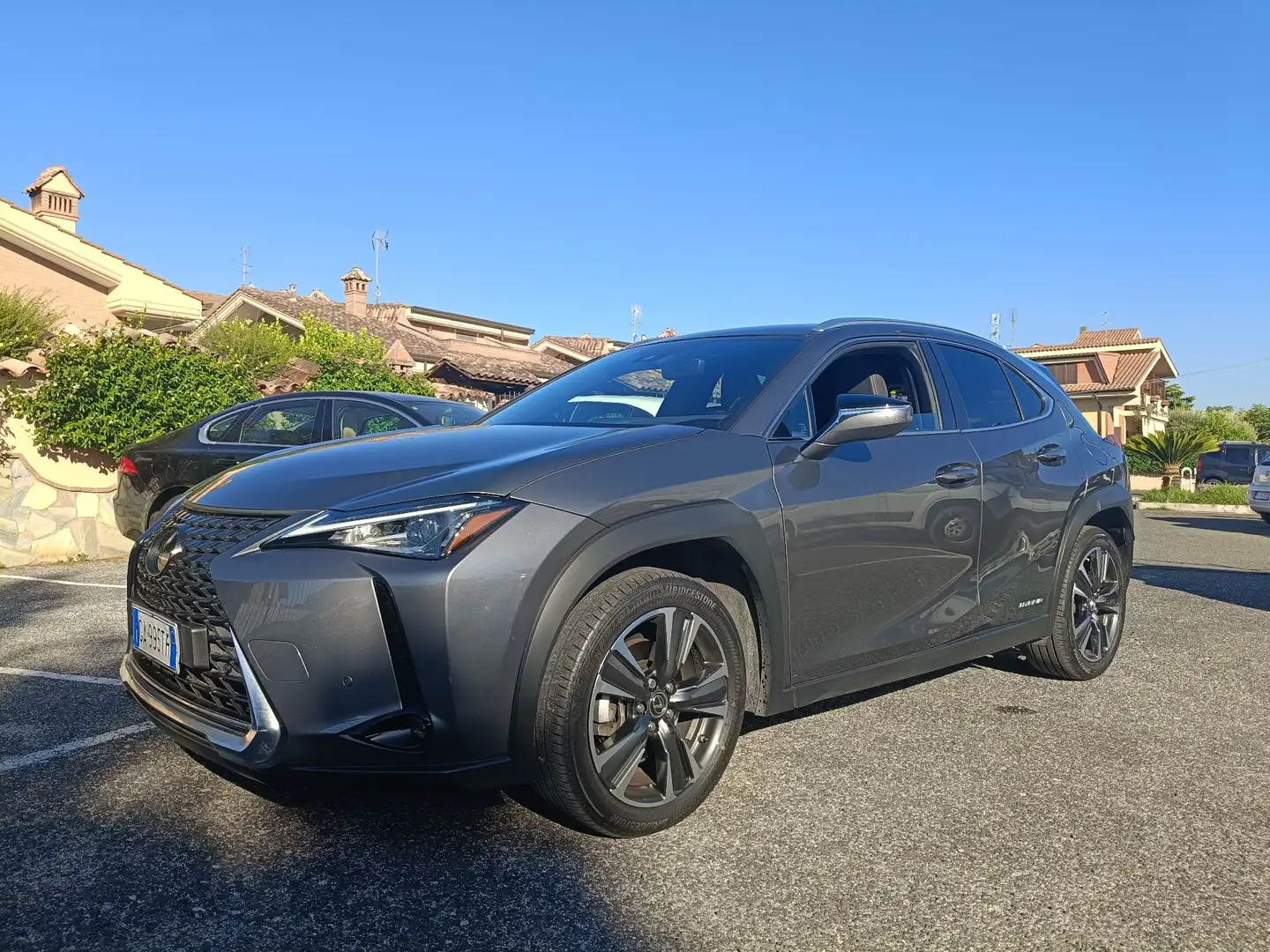 Lexus UX 250h Premium 60 Mila km unipro - 1