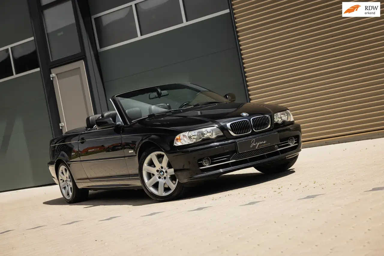 BMW 3 Series 330 2001