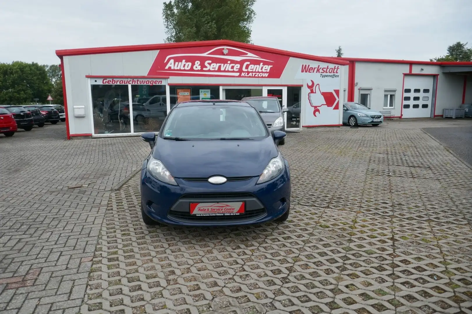 Ford Fiesta 1,25 44kW  GANZJAHRESREIFEN Blauw - 2