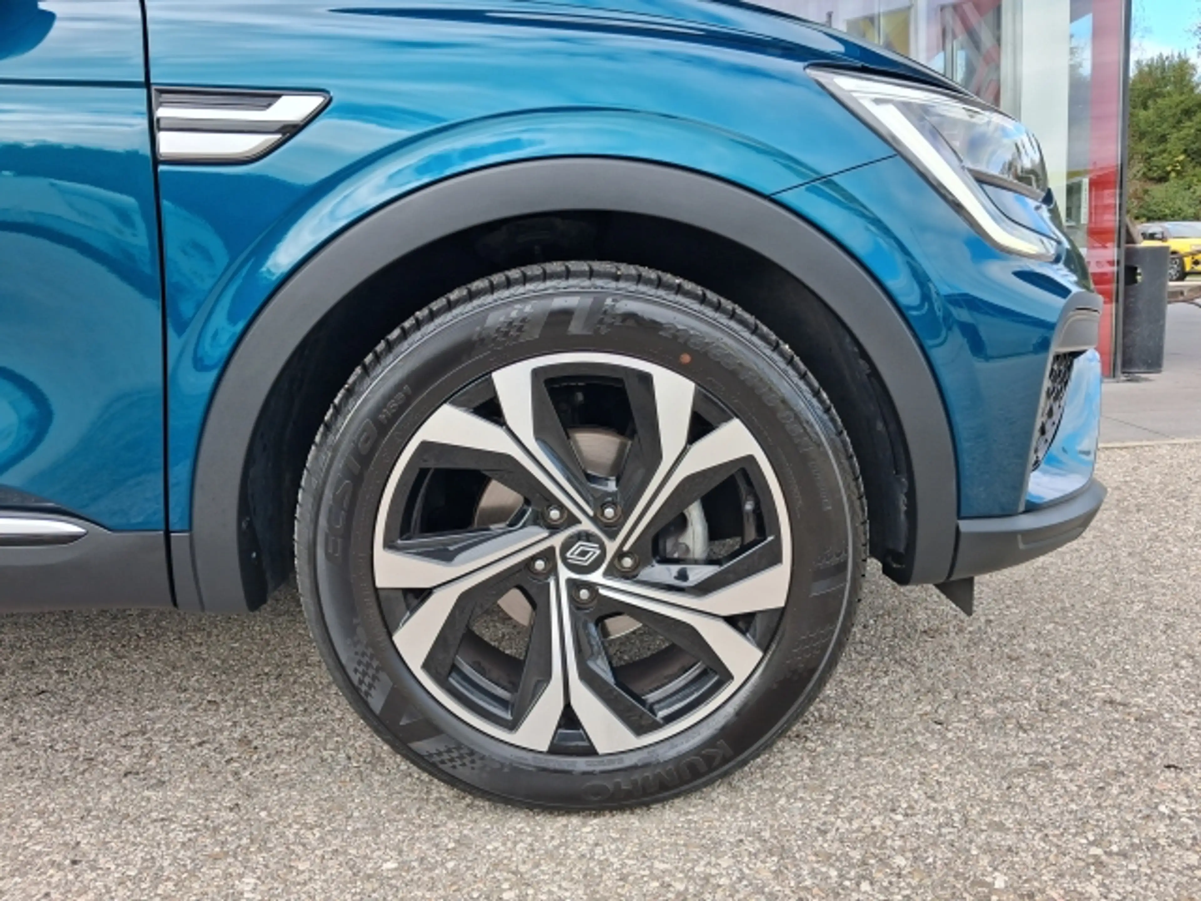 Renault Arkana Techno Mild Hybrid 140 EDC Aut. — photo 4