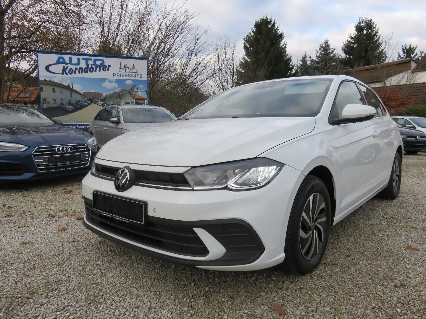 Volkswagen Polo VI 1.0 TSI Life DSG LED Bianco - 1