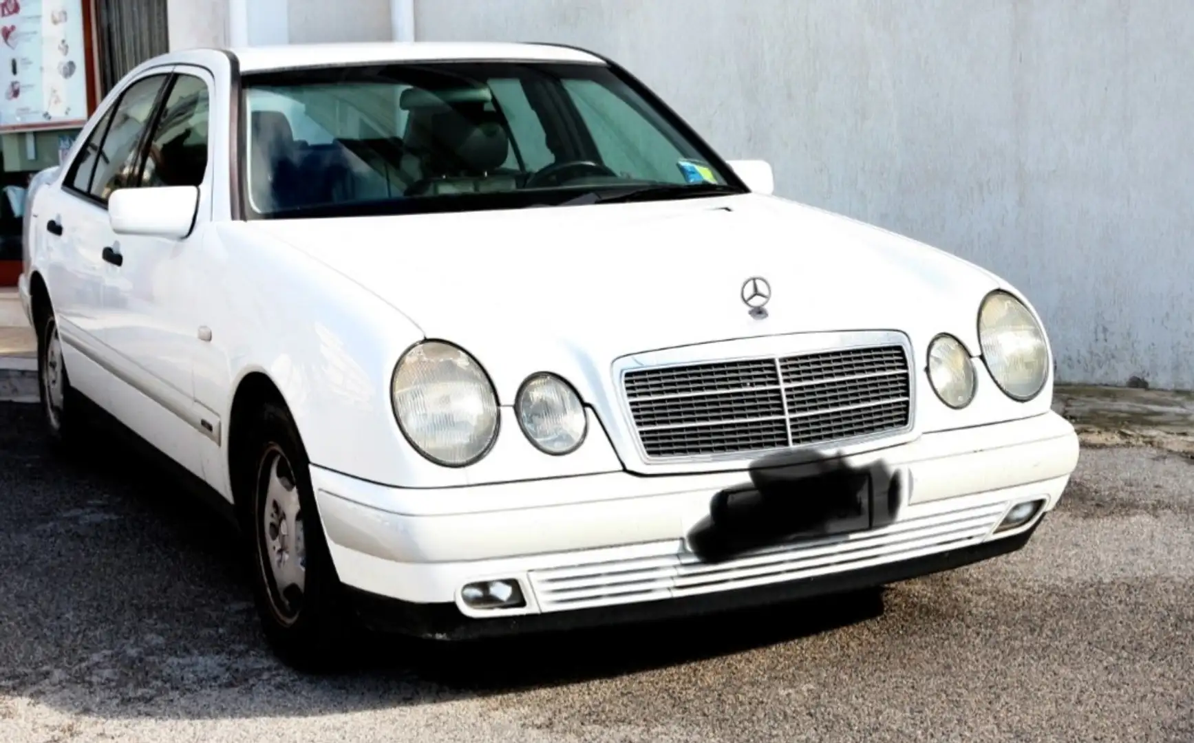 Mercedes-Benz 250 classic - 1