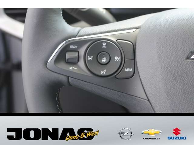 Opel Mokka E