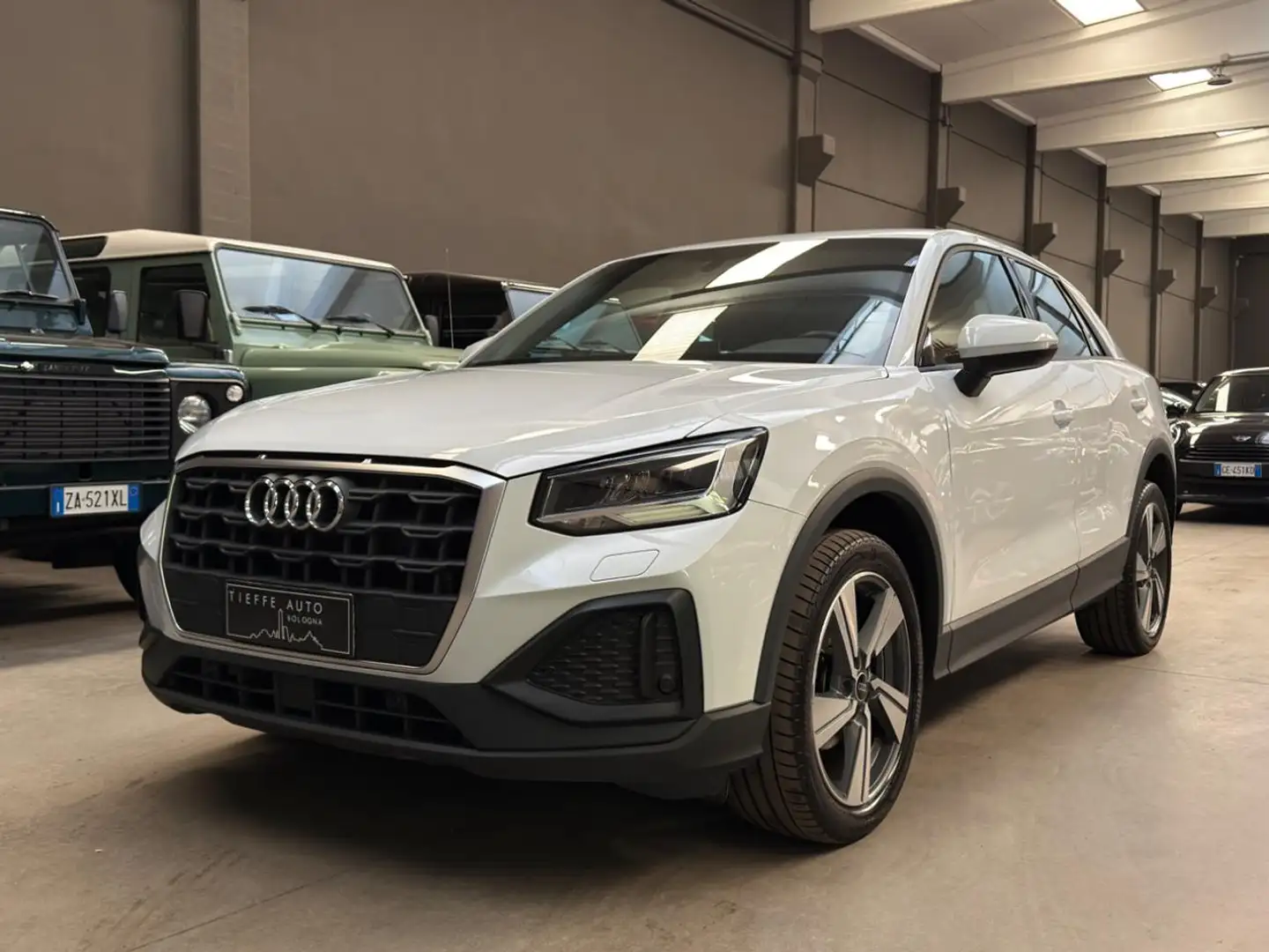 Audi Q2 30 TDI S tronic Business Advanced  NEOPATENTATI Bianco - 1