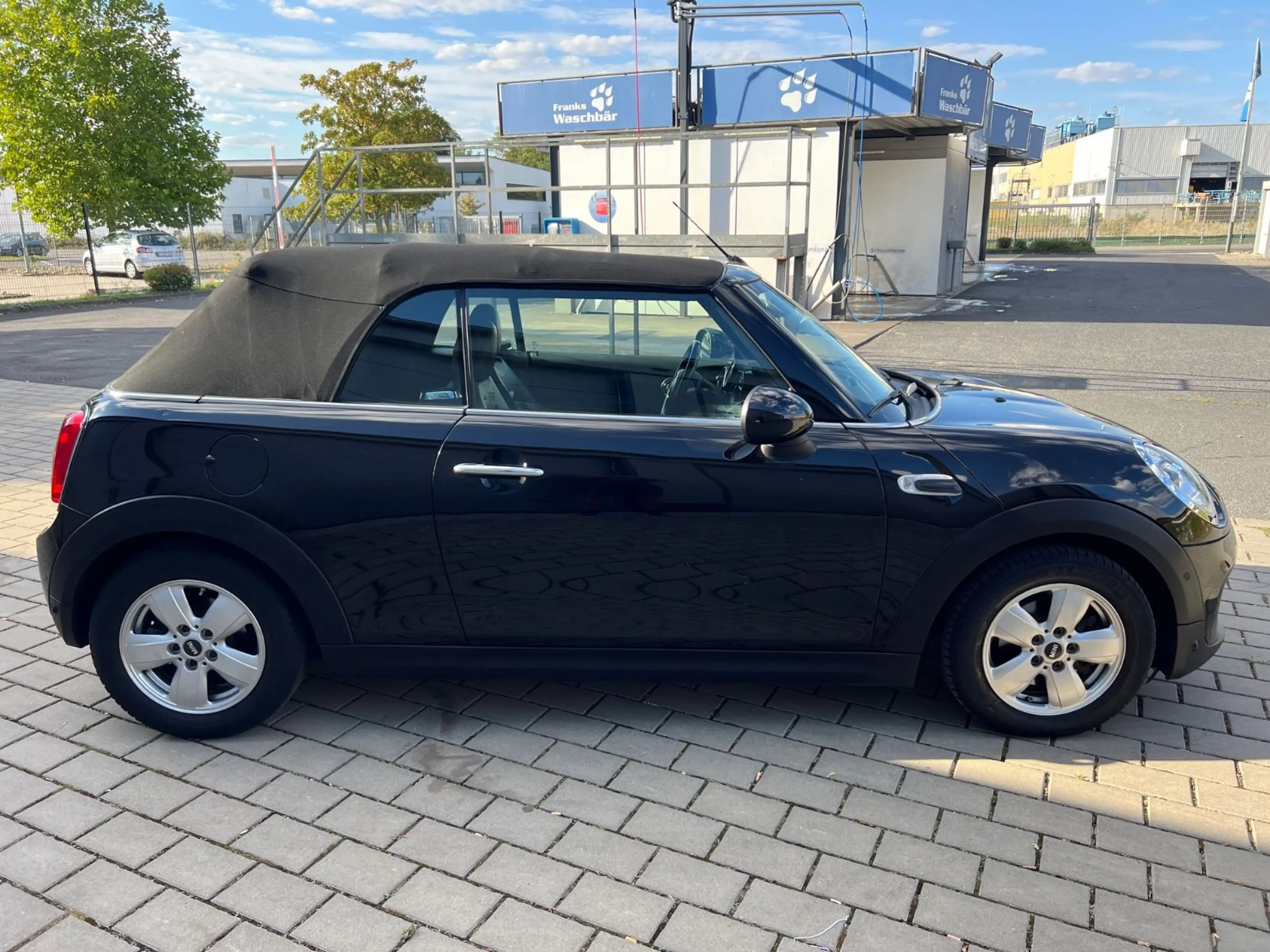 MINI One Cabrio Cooper Cabrio NAVI LED Leder Kamera 1. Hand — photo 14