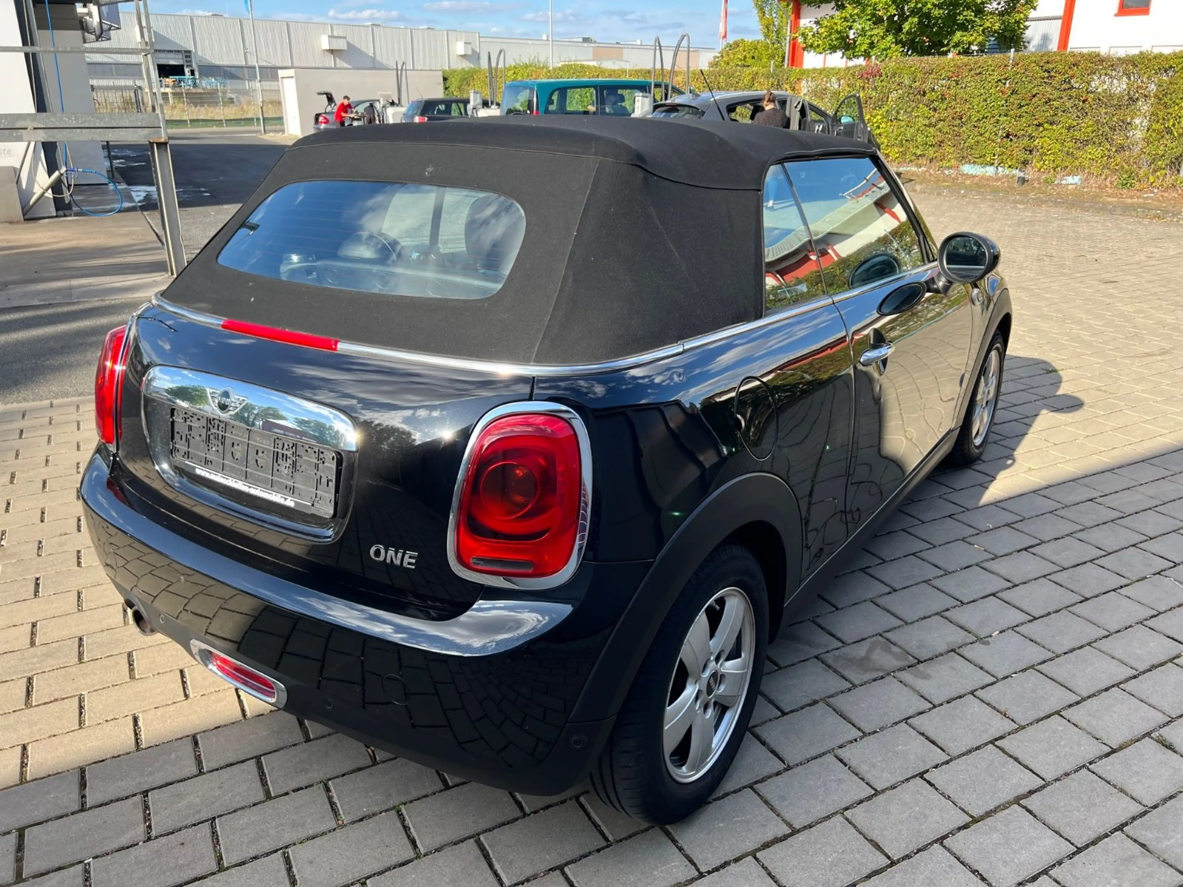 MINI One Cabrio Cooper Cabrio NAVI LED Leder Kamera 1. Hand — photo 13