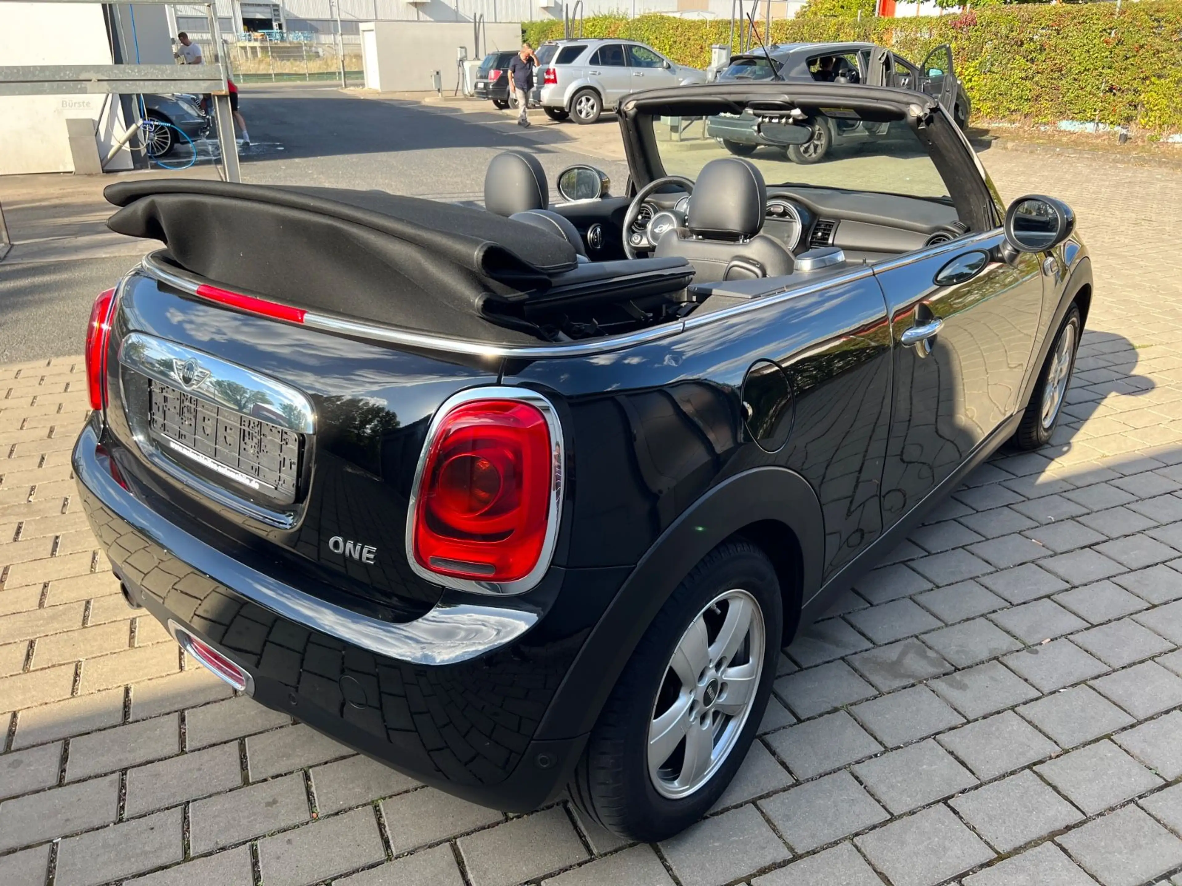 MINI One Cabrio Cooper Cabrio NAVI LED Leder Kamera 1. Hand — photo 5
