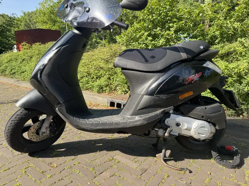 Piaggio Zip 50 - foto 2