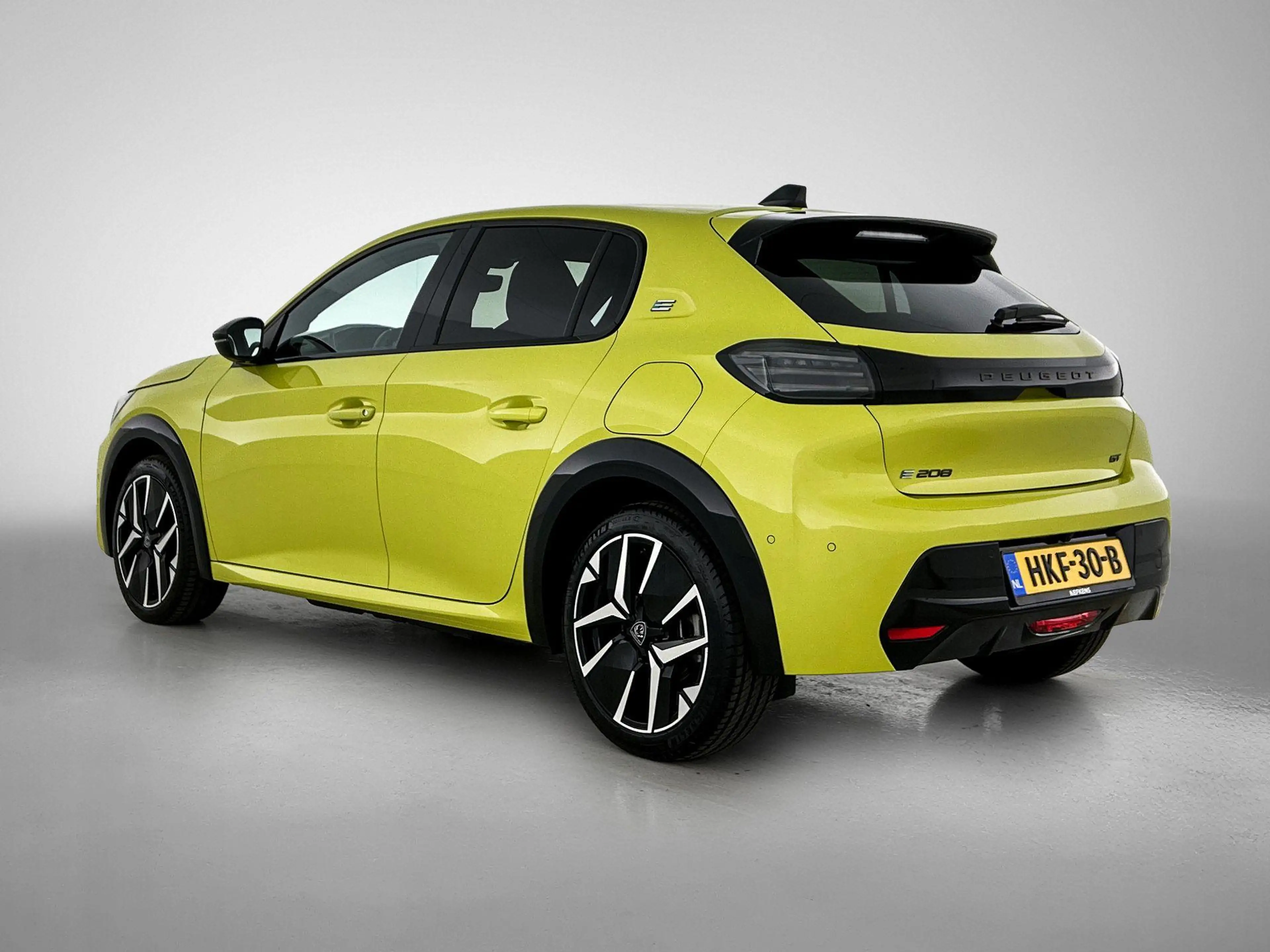 Peugeot e-208 EV 156pk GT 51 kWh Automaat | LONG Range | Navigat — photo 6