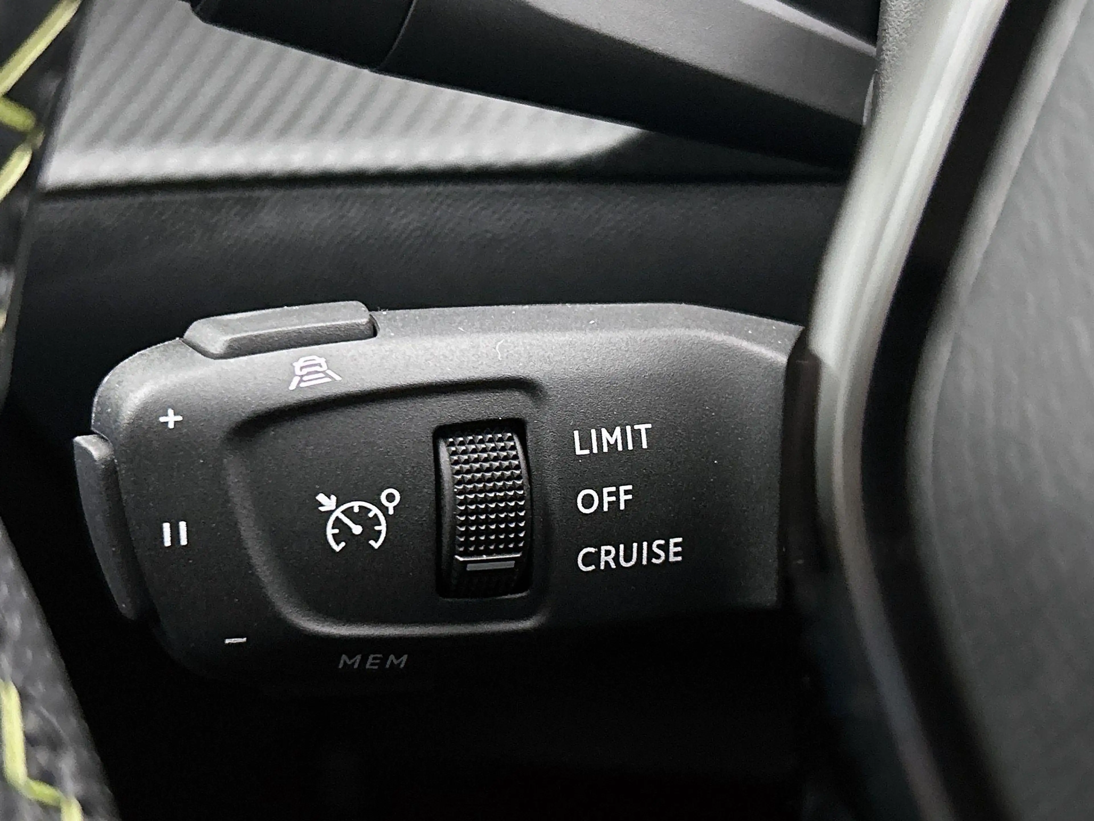 Peugeot e-208 EV 156pk GT 51 kWh Automaat | LONG Range | Navigat — photo 15