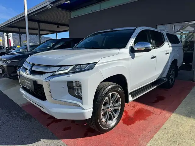 Mitsubishi L200 L200 2.2 DI-D Intro Edition 4WD Auto. netto€ 24990