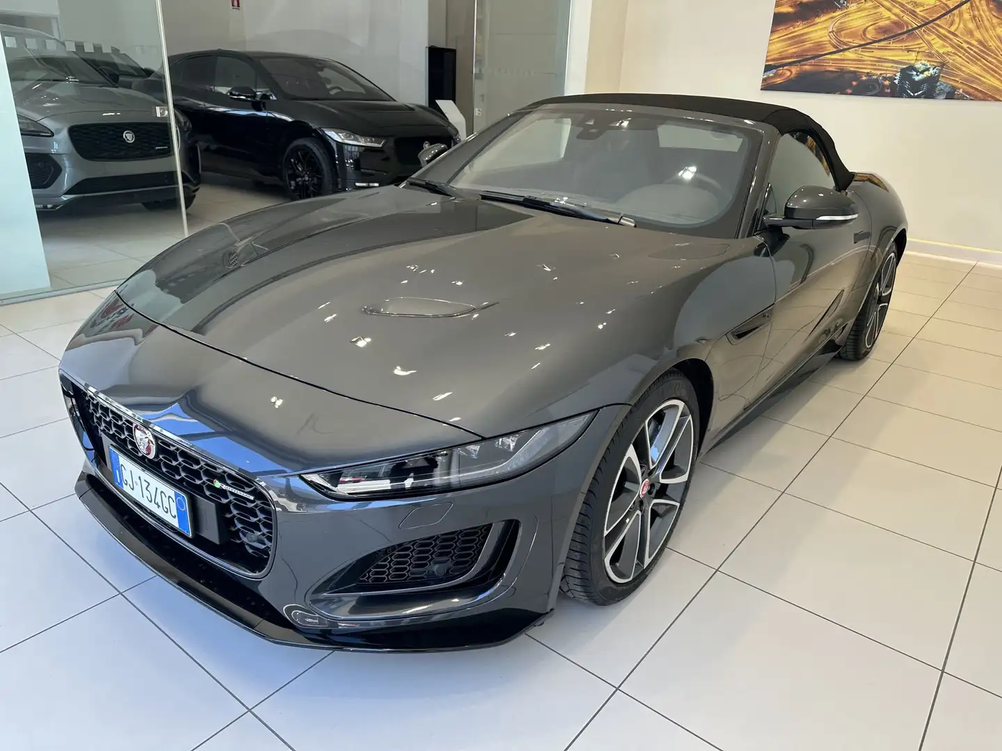 Jaguar F-Type 2.0 aut. Convertibile R-Dynamic Grey - 1